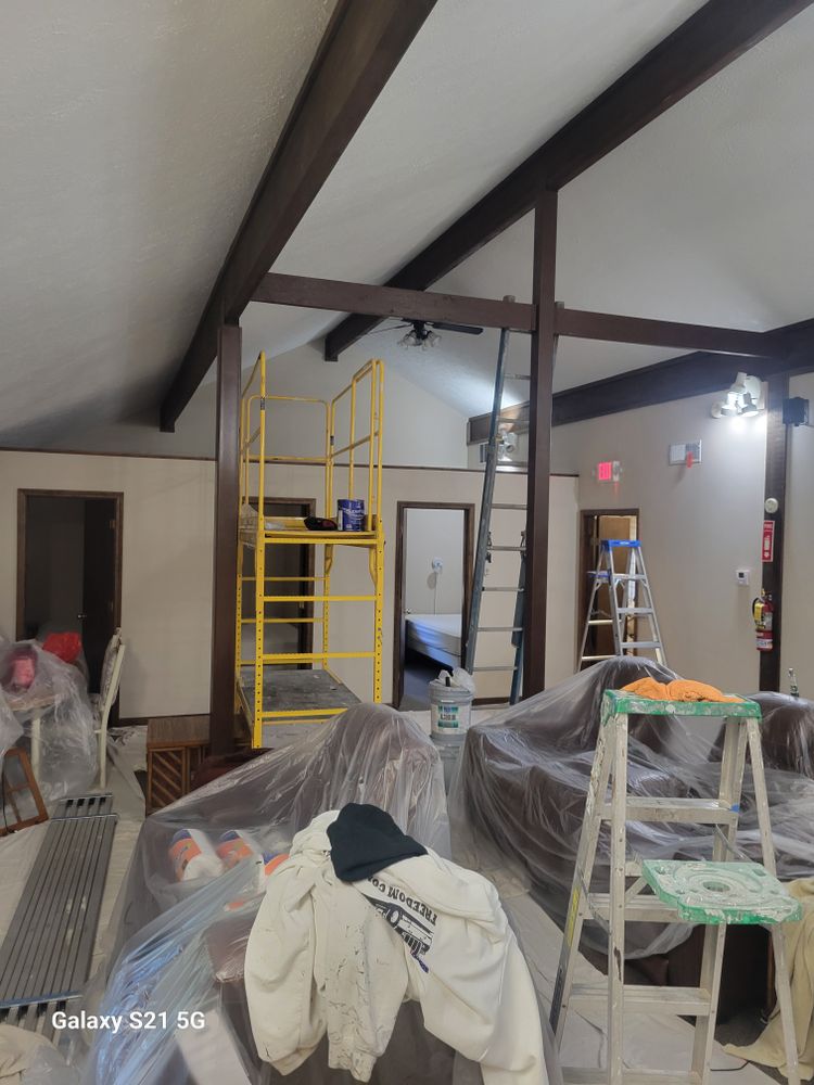 Interior Painting for Roman Painting in Windham, Ohio