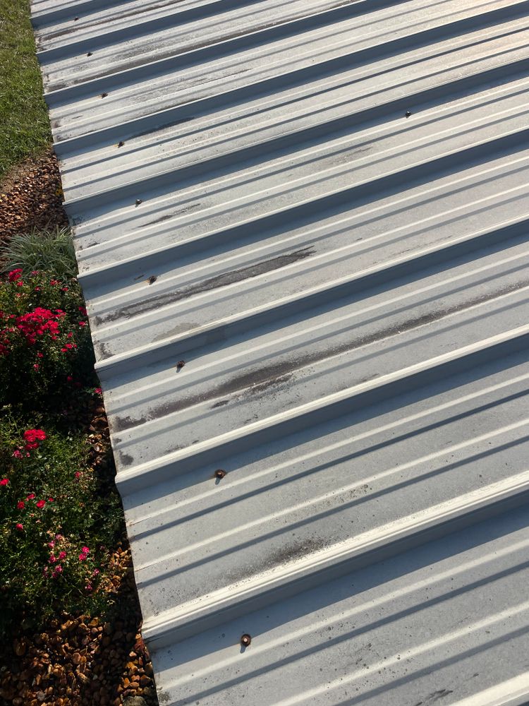 before and after for Purifico Pressure Washing Solutions in Birmingham, AL