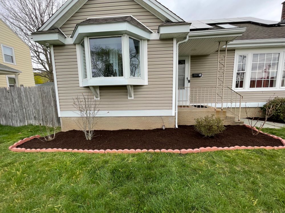 Landscaping for Hennessey Landscaping LLC in Oxford,  CT 