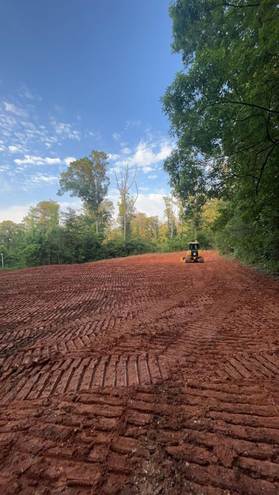 Excavation for Collins Constructors in Fyffe, AL