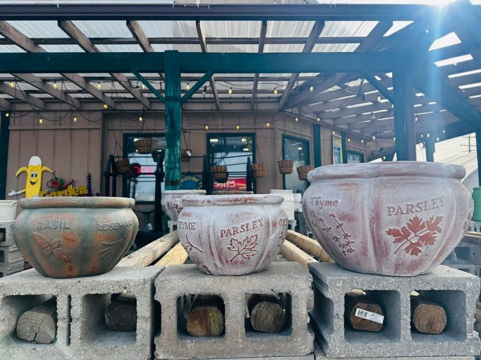 All Photos for Mayfield Landscaping in Staunton, IL