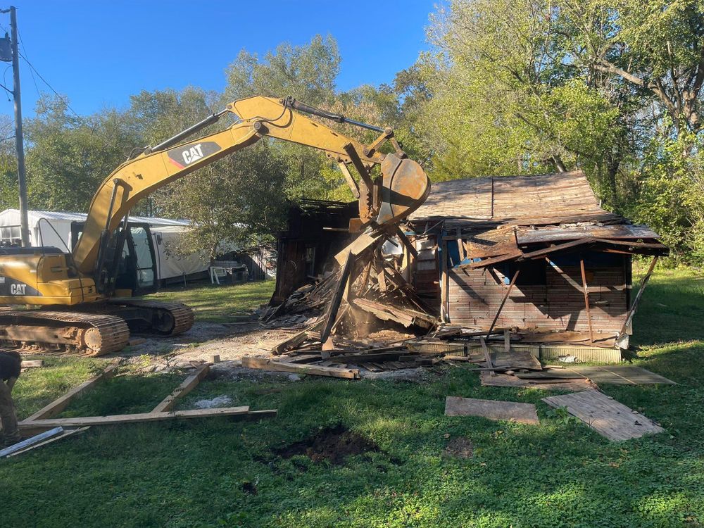 All Photos for Maness Trucking & Excavation in Lexington, TN