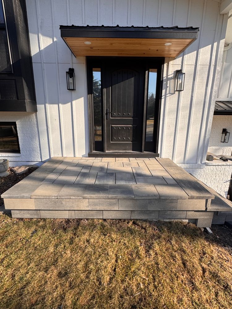 Hardscaping Landscaping for H&L Lawn Care LLC in Twin Lakes, WI
