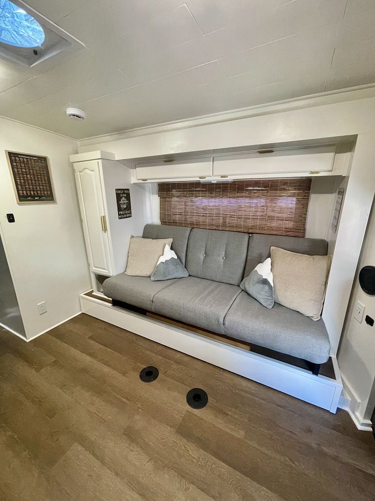2003 Forest River Lexington Class B+ for Mauka to Makai RV Renovations in Los Angeles, CA
