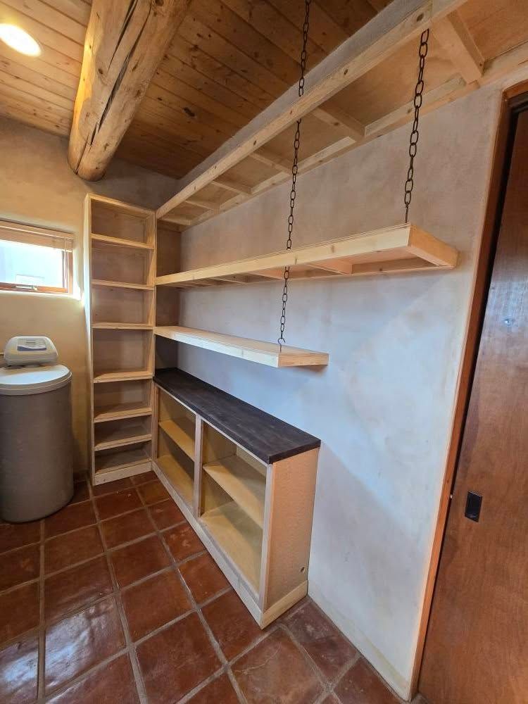 Interior Repairs for Aragon Handy Works in Ranchos de Taos, NM