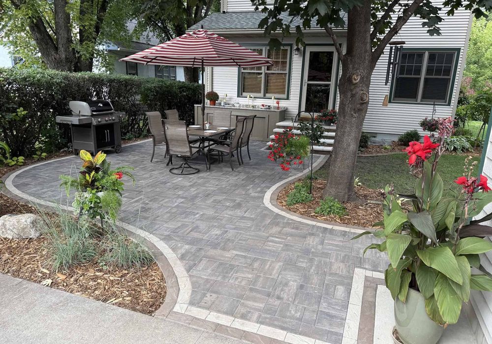 All Photos for Humphries Hardscape - Pavers and Landscaping in Wyandotte, MI