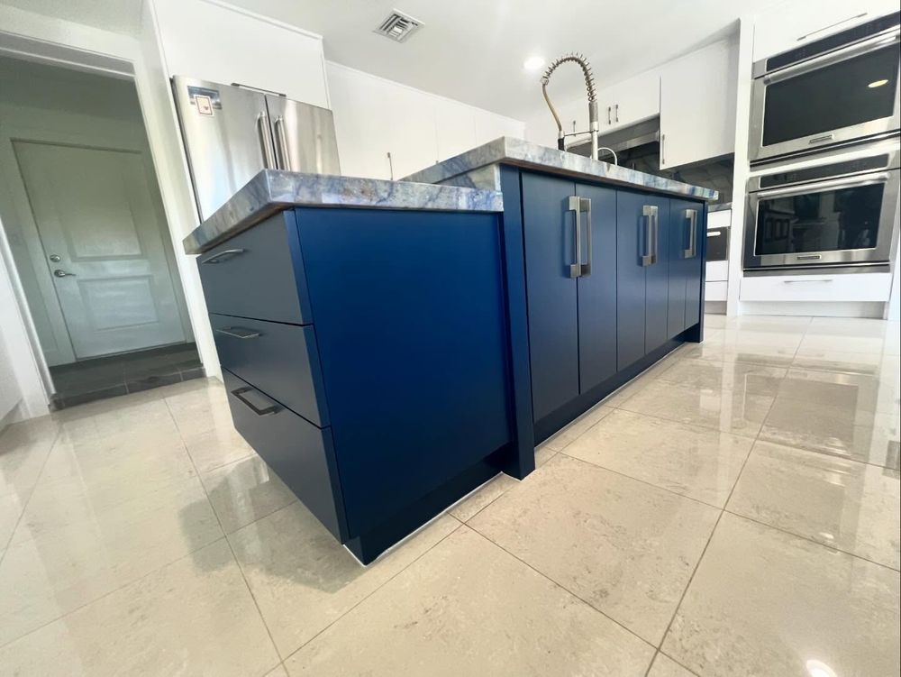  Painting for J & J Refinishing in Fort Lauderdale,  FL