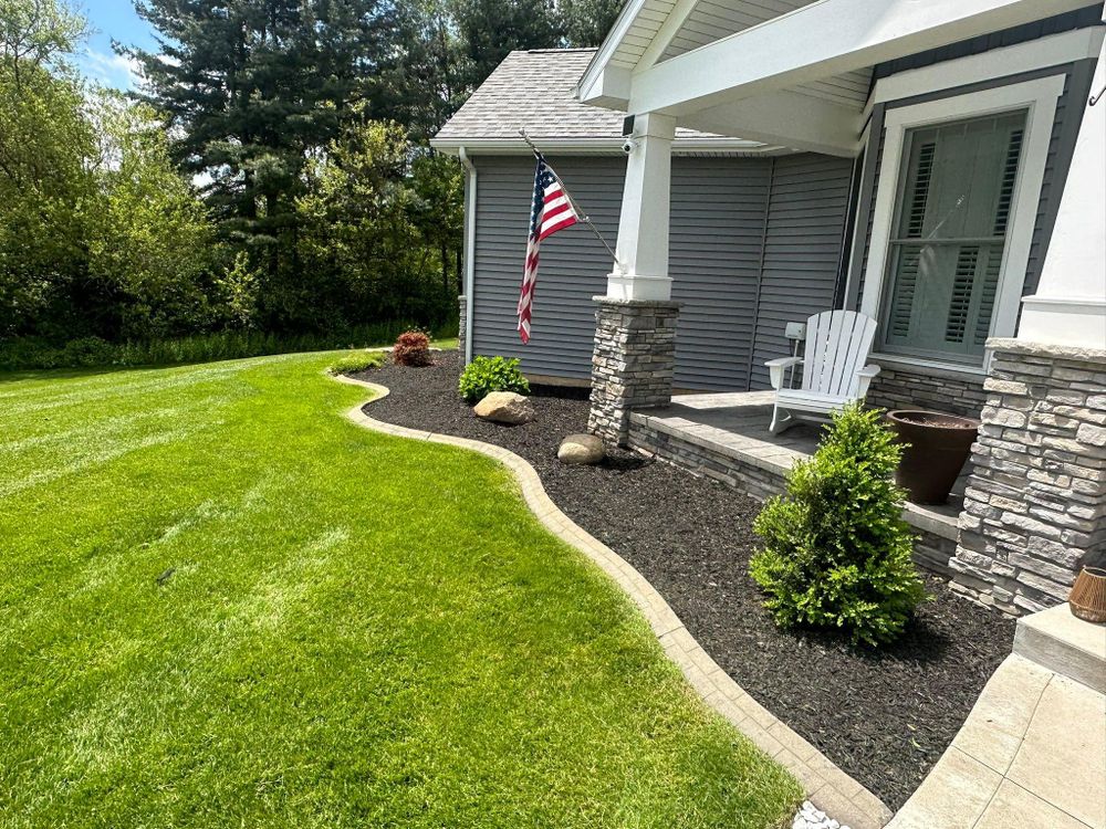 All Photos for FIRST CLASS GRASS LLC in Syracuse, IN
