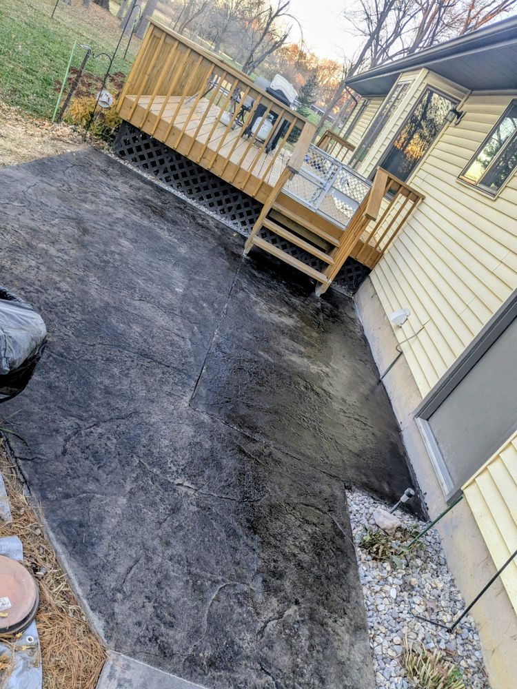 Custom Concrete Enterprises team in Springfield, IL - people or person