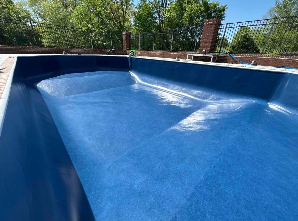 Liner Changes for CW Pool Solutions - Installs, Repair, & Service in Owensboro, KY in Owensboro, KY