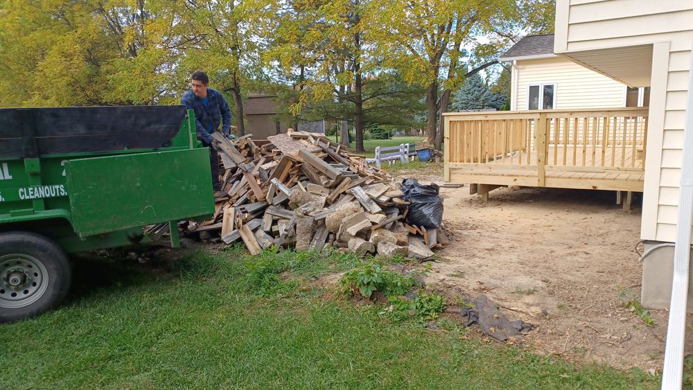 Junk for Blue Eagle Junk Removal in Oakland County, MI