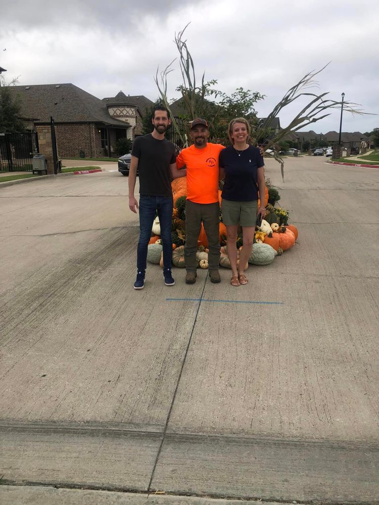 Pumpkin Displays for Rj’s Enchanted Gardens and Fencing LLC in Irving, TX