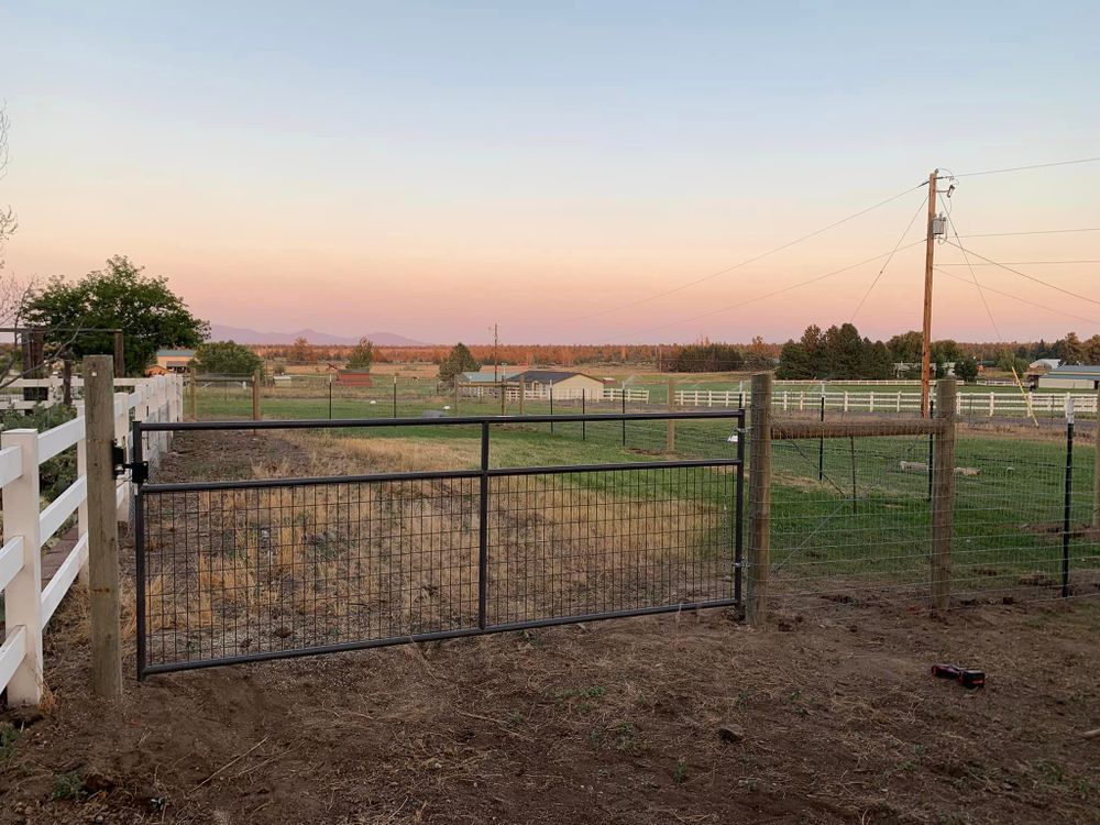 Farm and Ranch Fencing for All ‘Round Boys in Prineville, OR