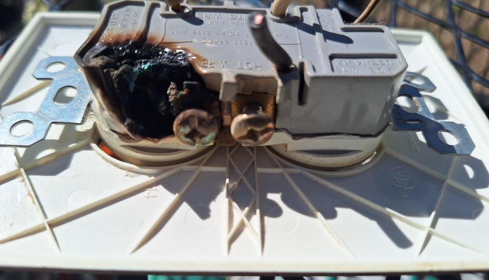 All Photos for Flash Gordon Electric LLC in Hope Mills, NC