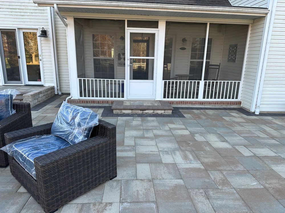 All Photos for Mayfield Landscaping in Staunton, IL