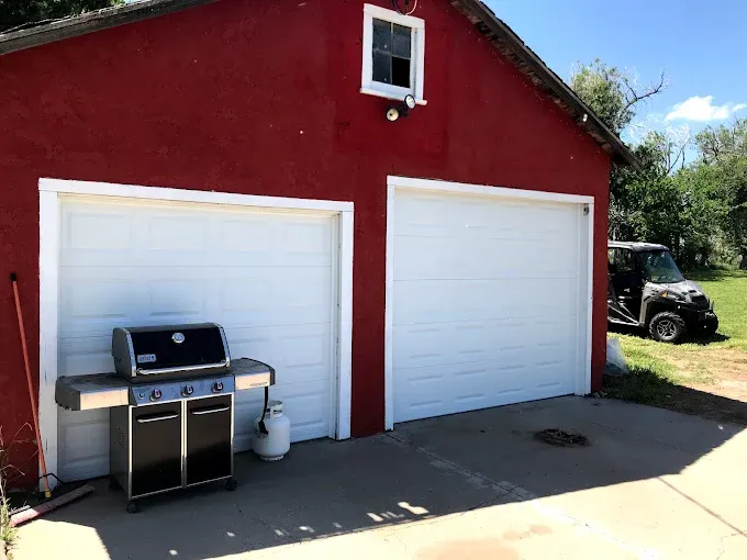 All Photos for 423 Garage Doors in Signal Mountain, Tennessee