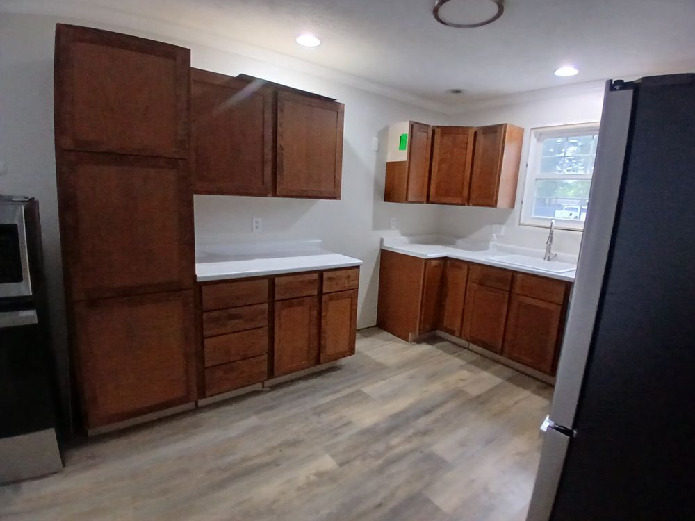 Carterville Kitchen and Bath for Dead Tree General Contracting in Carbondale, Illinois