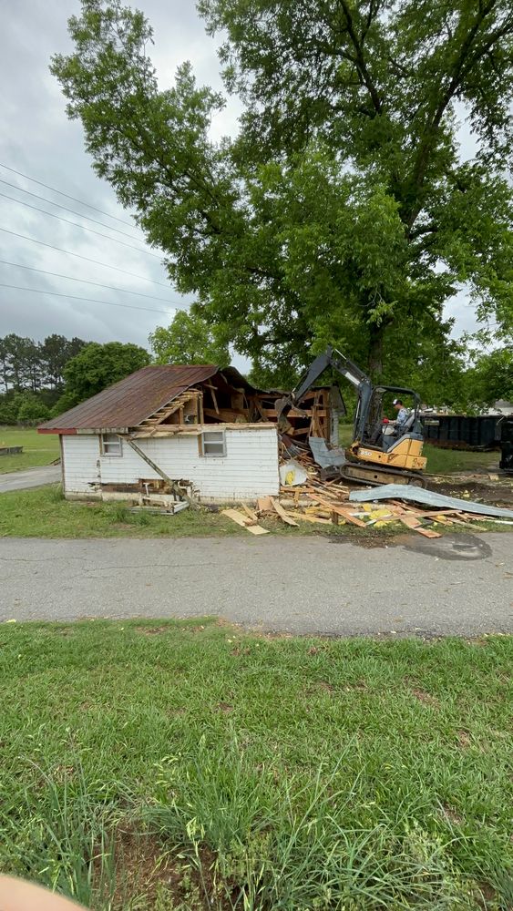 All Photos for Mendoza Demolition Group in Unadilla, GA