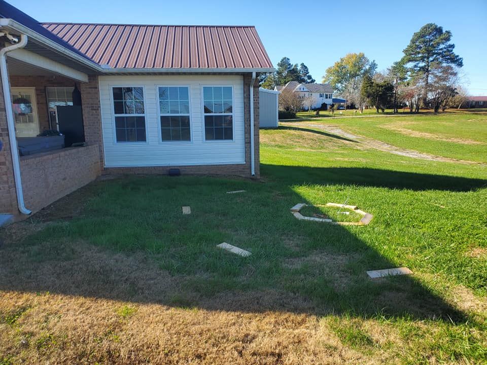 Our Lawn Maintenance service ensures a lush, healthy lawn through regular mowing, fertilization, and weed control. We enhance your landscape's beauty while saving you time and effort all season long. for Great Lakes Lawn & Landscape in knoxville, TN