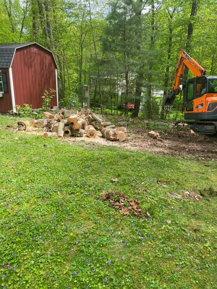 Our Residential & Commercial Excavation service offers reliable, professional site preparation, grading, and land clearing to ensure a solid foundation for any building project. Trust us for quality and timely results. for Davis Services LLC in Bethany, CT