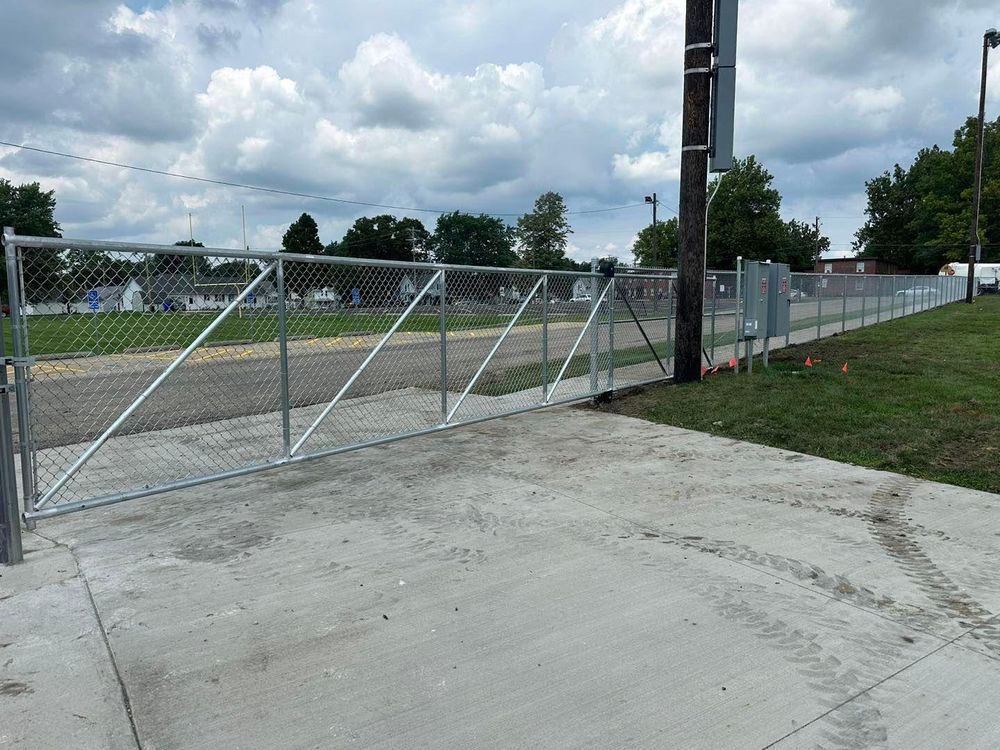 Fence Installation for Illinois Fence & outdoor co. in Kewanee, Illinois