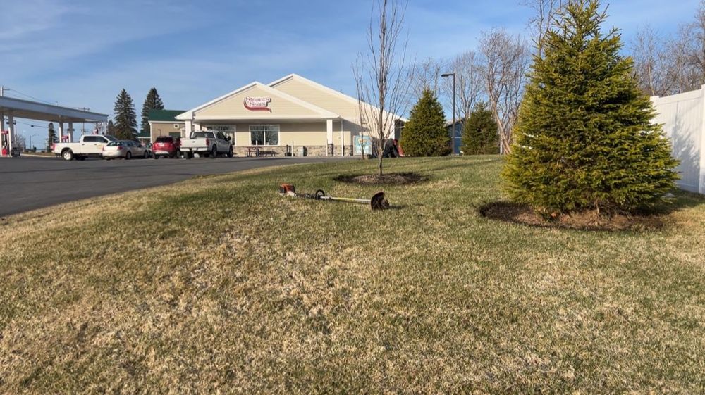 All Photos for Denicola’s Lawn Care in Oxbow,  NY