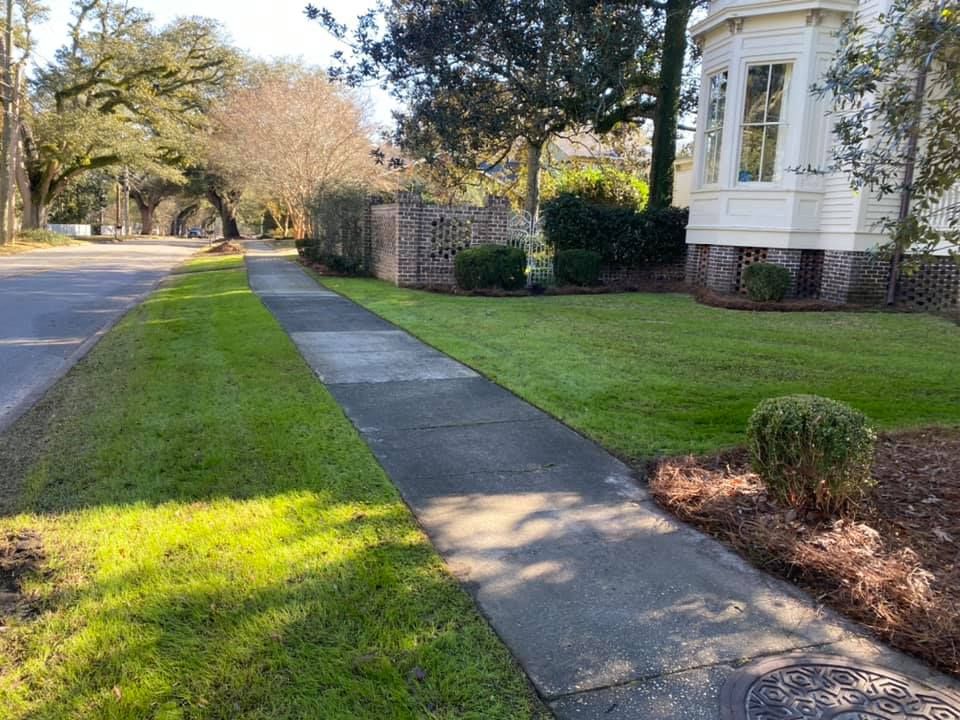 All Photos for Thomasville Lawn Care in Thomasville, GA