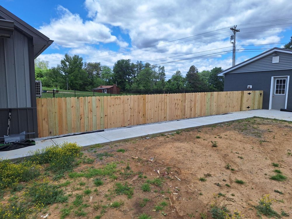 All Photos for Apex Fence in Henderson, KY