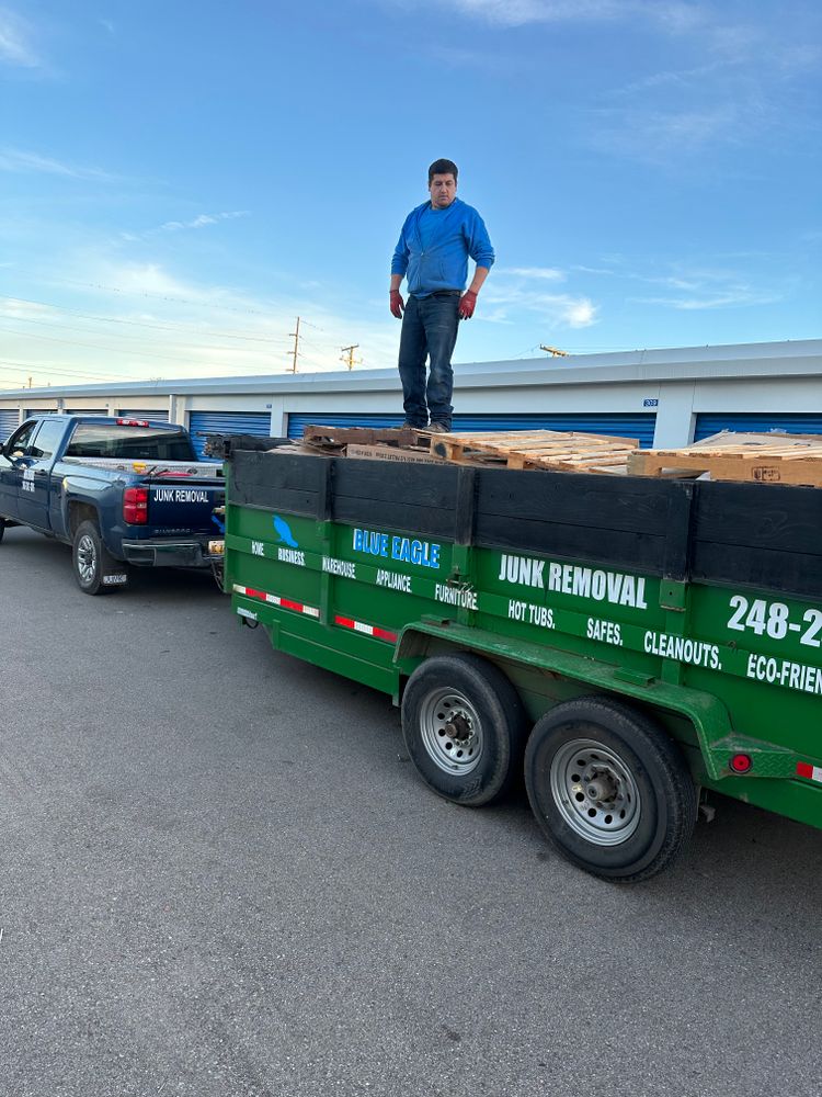 Haul Away for Blue Eagle Junk Removal in Oakland County, MI