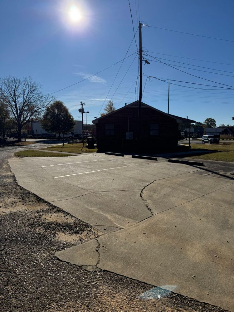 All Photos for Thin Green Line Landscaping & More in Laurens, SC