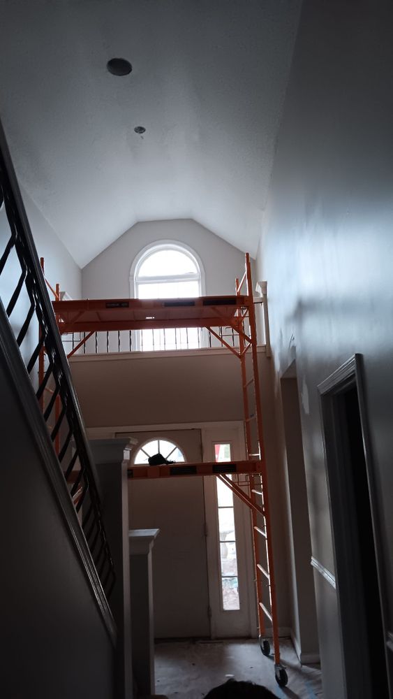 Fence and Full Home Interior Painting and Drywall repair for Dead Tree General Contracting in Carbondale, Illinois