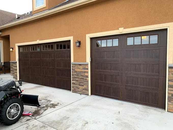 All Photos for 423 Garage Doors in Signal Mountain, Tennessee