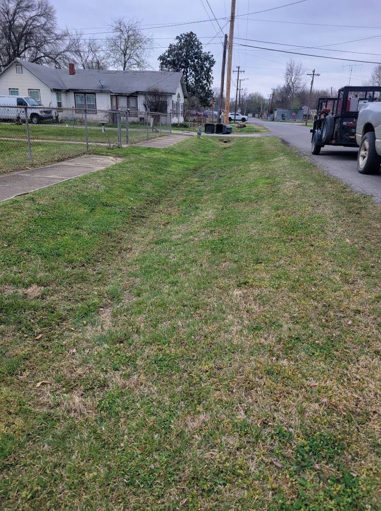 Lawn Care for R&M Lawn Services in Tulsa, OK