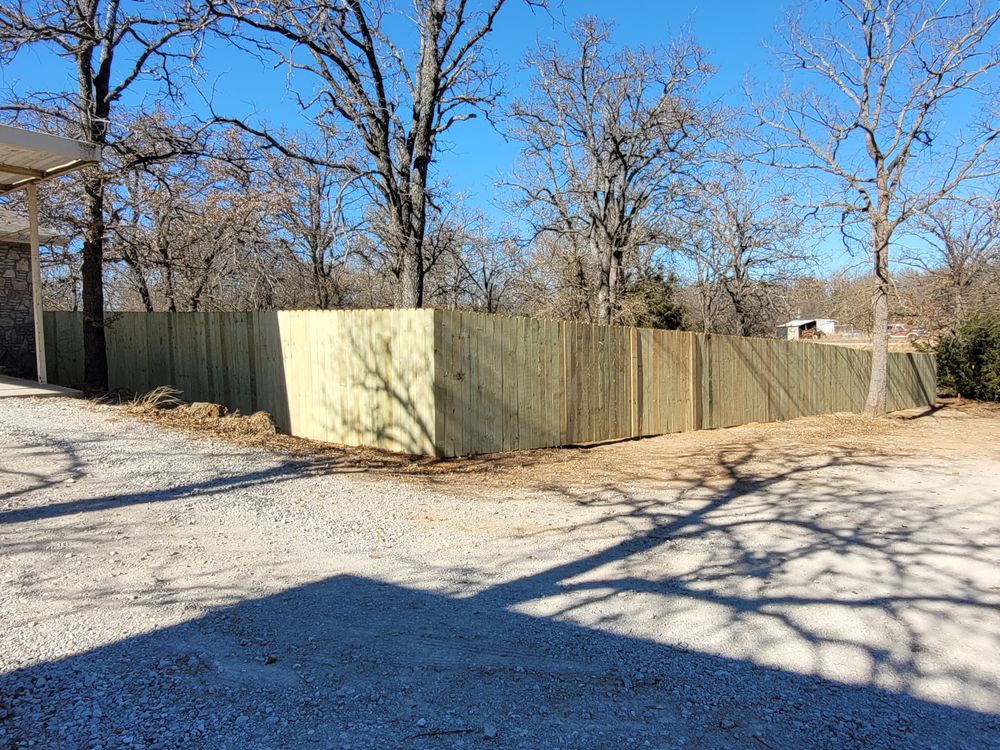 Fencing for Integrity Construction  in Azle, Texas