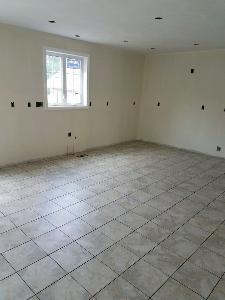 Flooring for VersaTile in Deerfield, NH