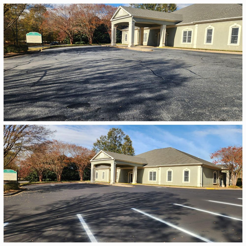 Asphalt Sealcoating for Johnson's Sealcoating & Painting in Inman, SC