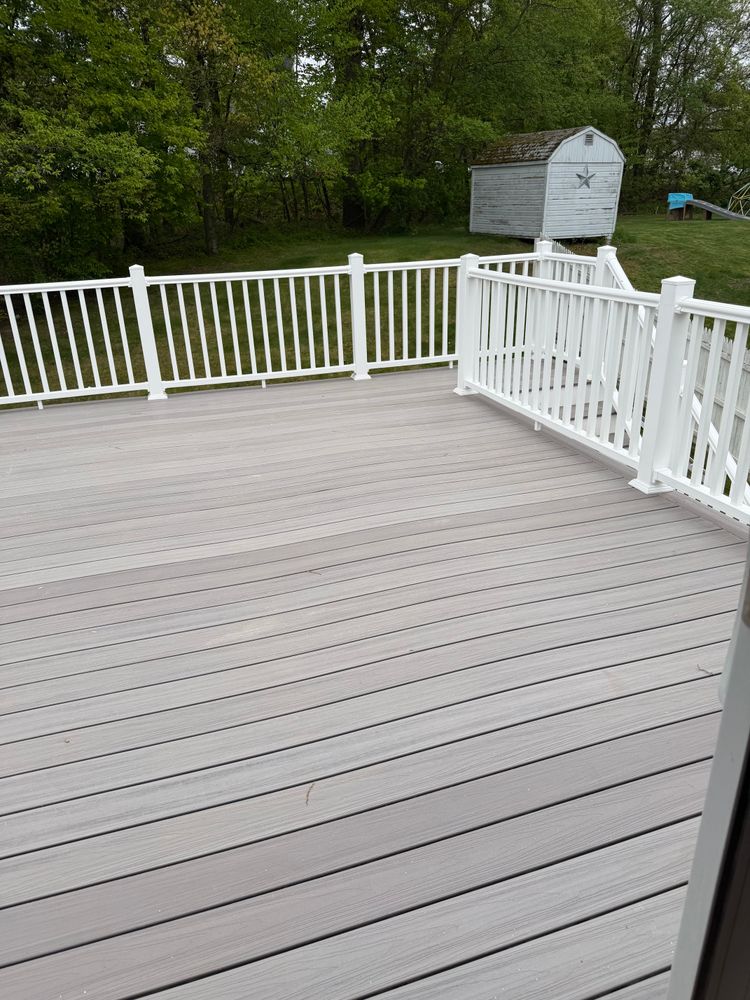 All Photos for Laura Mae Properties in Wolcott, CT