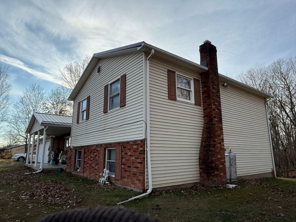 All Photos for Top Hand Roofing and Gutter in Pomeroy, OH