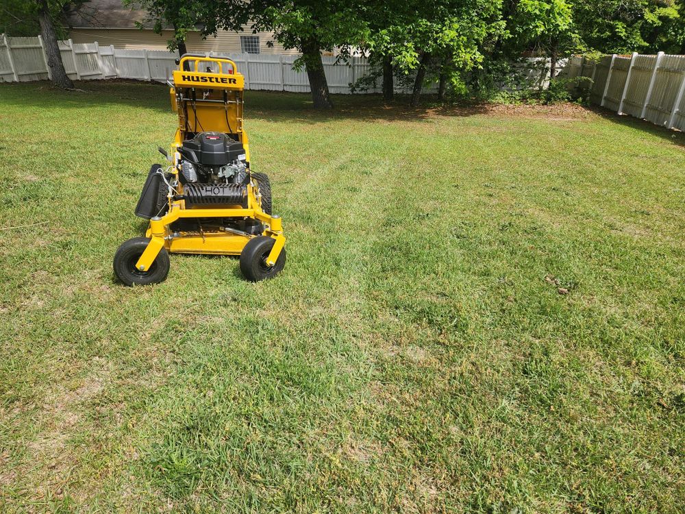 Driveway Grading for South Montanez Lawn Care in Fayetteville, NC