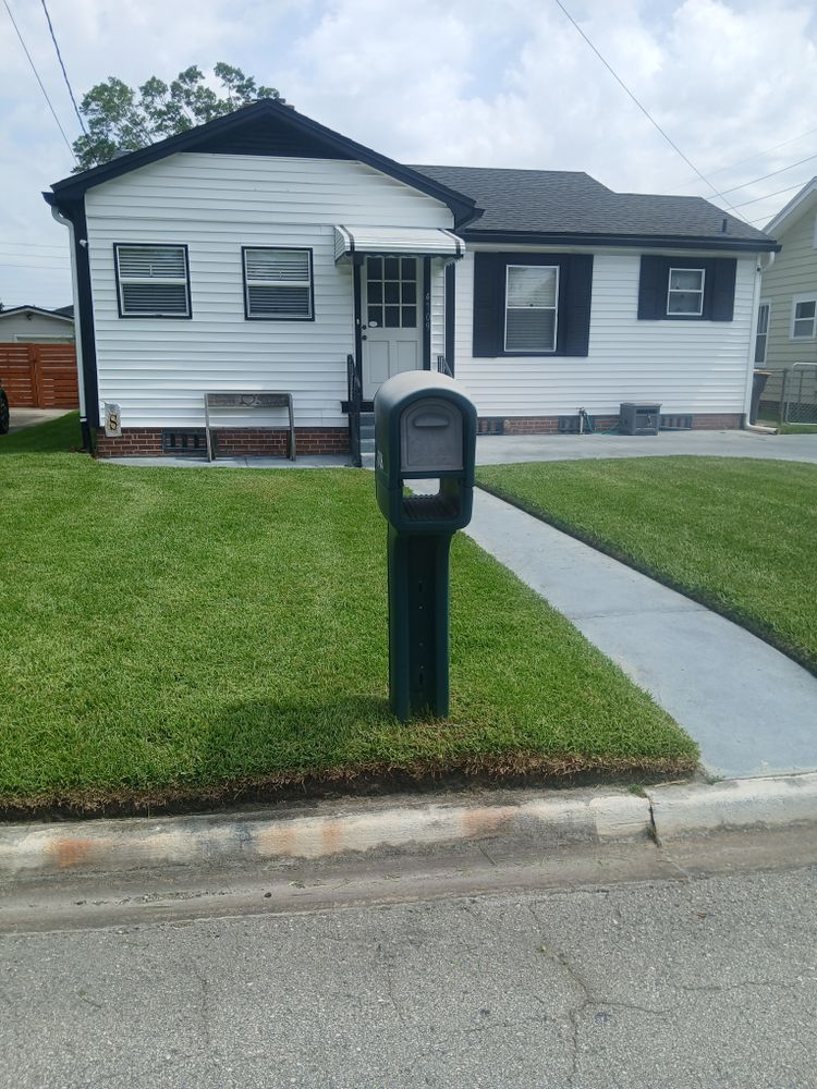 All Photos for Tugger and Son's Lawn Care Services in Jacksonville, FL