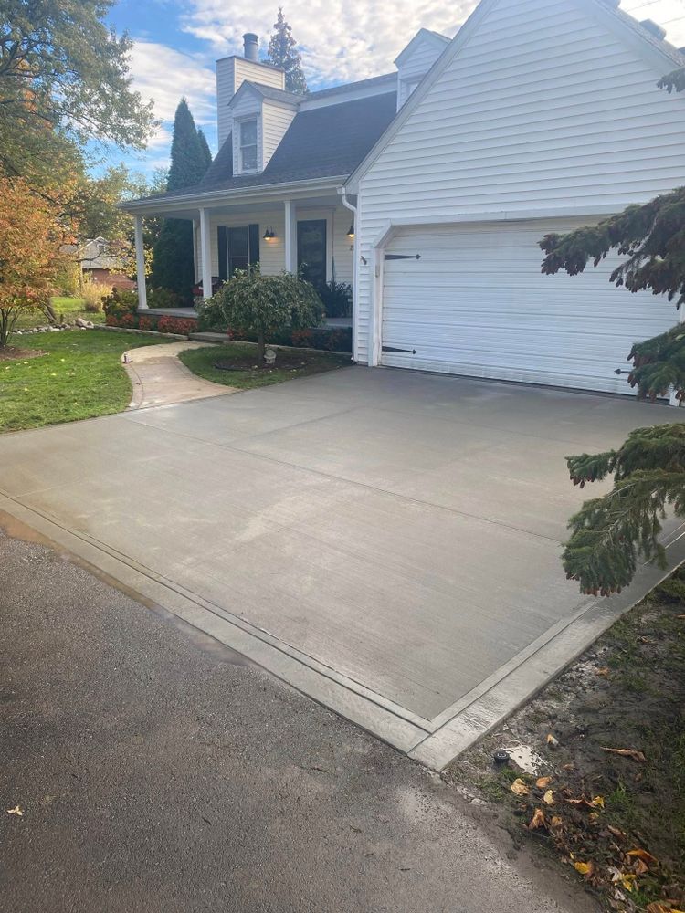 Concrete for Deerbrook Construction in Pontiac, MI