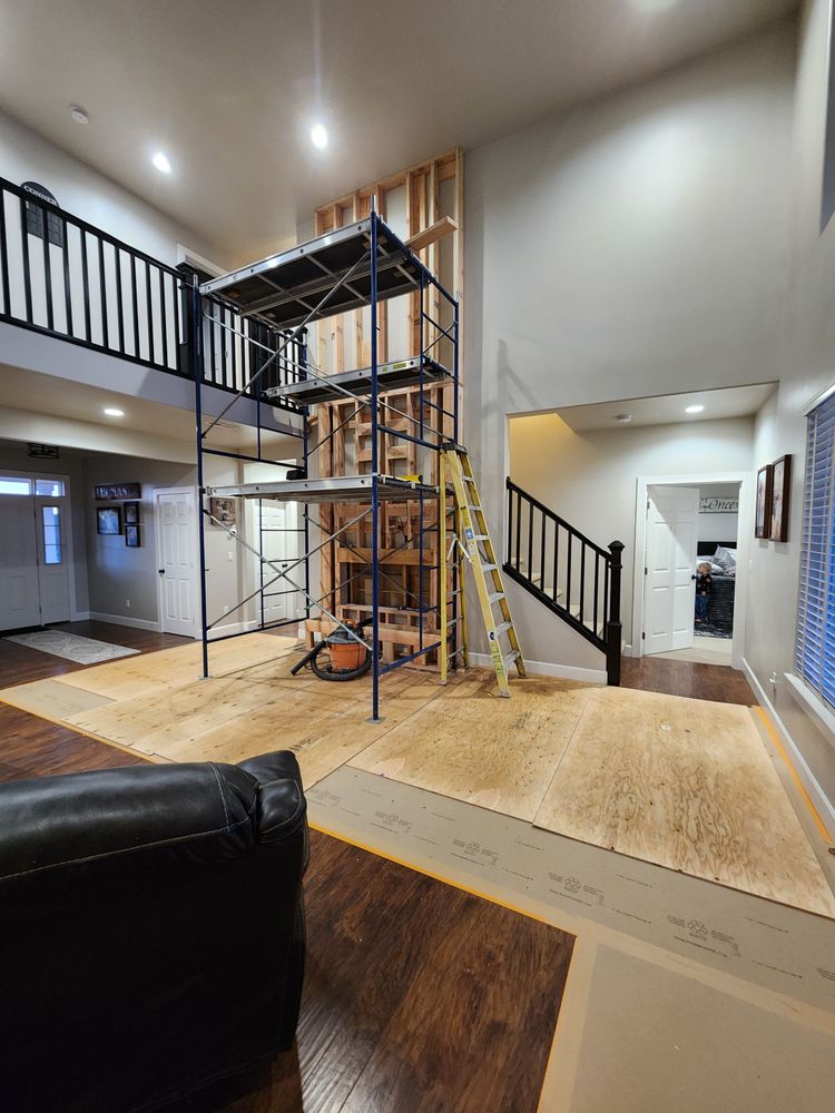 Thomas fireplace for Custom Valley Construction   in Sunnyside, Washington