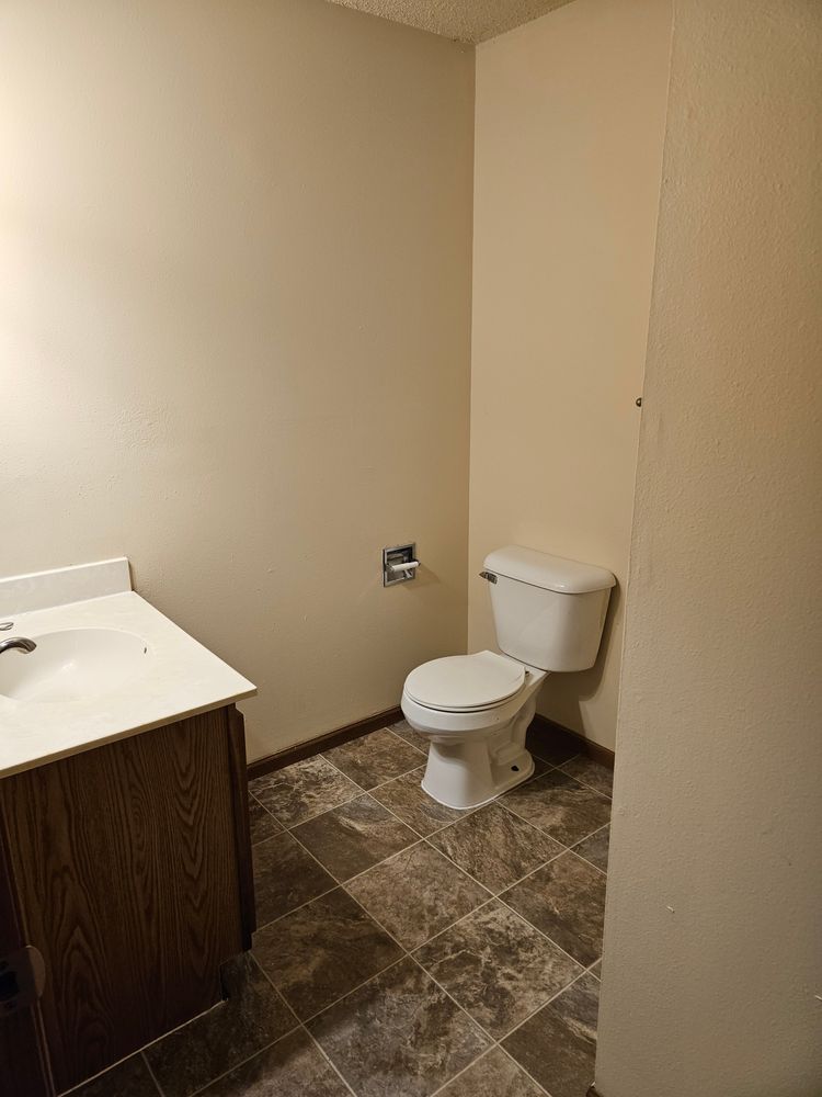 All Photos for Loving 217 Homes in Chatham, IL