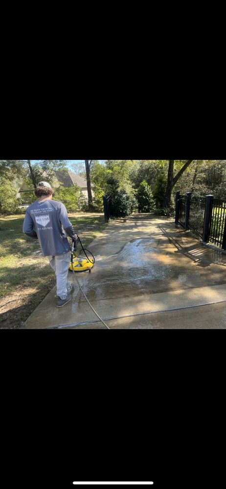 All Photos for All-Star Lawn Care & Soft Washing in Mobile, AL