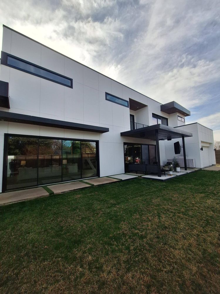 Window Cleaning for Connected Exterior Cleaning in Dallas, TX