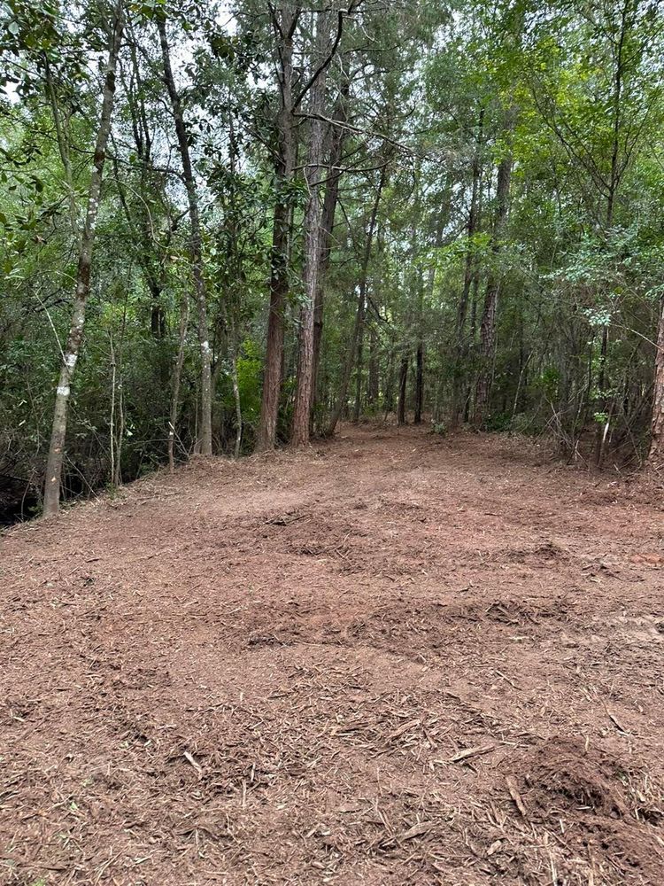 All Photos for White’s Land Maintenance in Milton,, FL