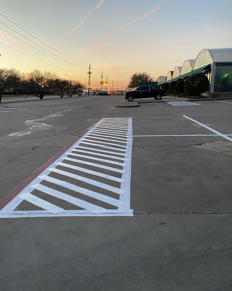 Asphalt and Paving for Landmark Pavement Solutions in Dallas, TX