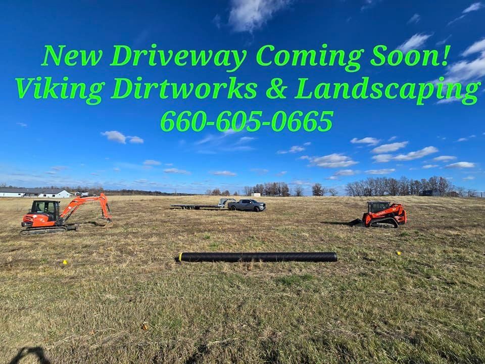 Mowing for Viking Dirtworks and Landscaping in Gallatin, MO