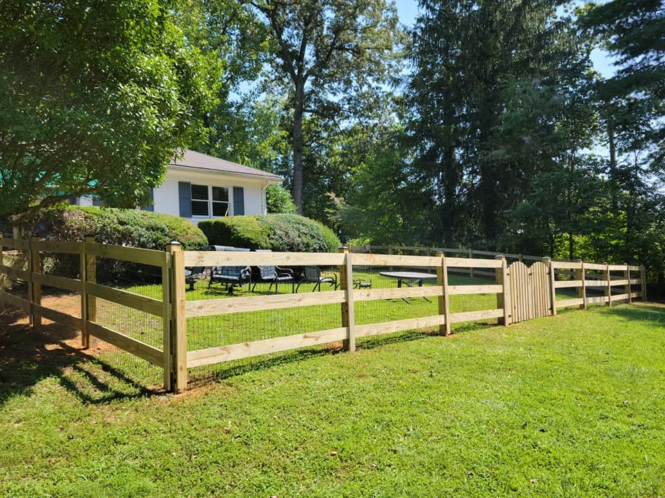 Fences for LALO FENCE in Chantilly, VA