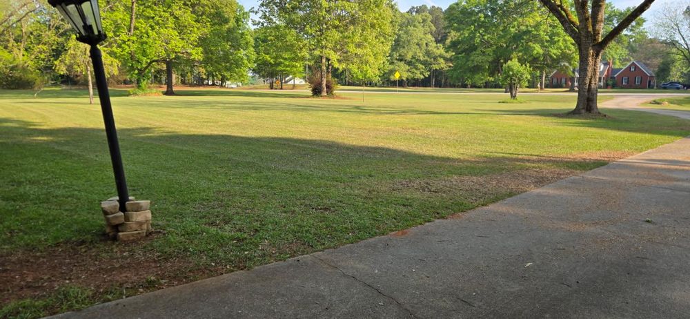 All Photos for Fresh Cut Yard & Lawn Care LLC in Forsyth, GA